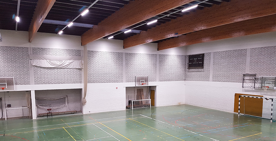 70 percent saving on energy bill after relighting sports hall Waregem - ©Voltron®